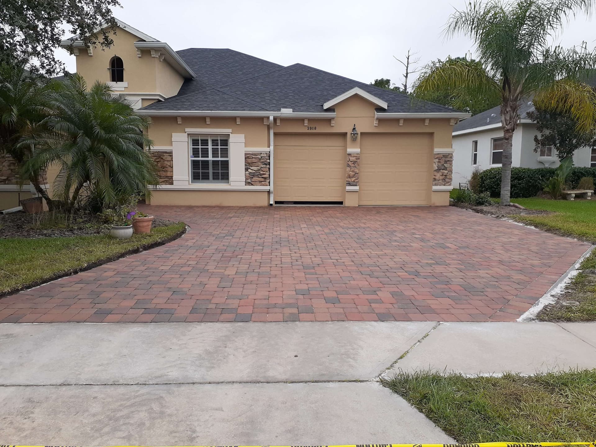 Travertine walkway installation